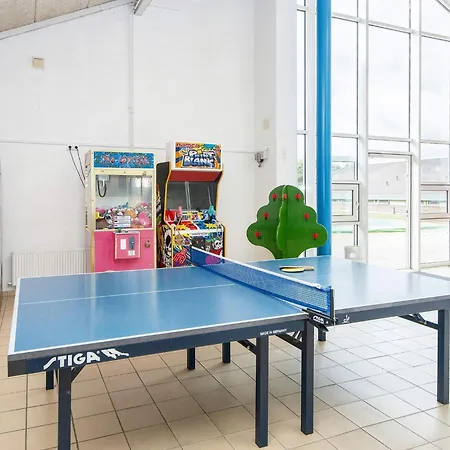Lxxiii Semesterbostad *