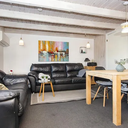 Lxxiii Semesterbostad Hemmet